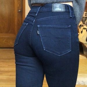 311 Levis shaping skinny jeans